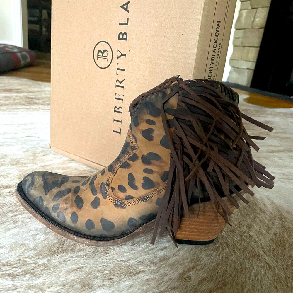 Liberty Black Chloe Chita Miel Boot SZ 9.5